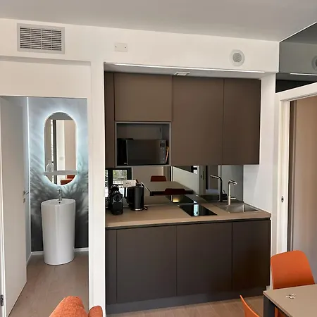 Navigli Relax With Private Balcony And Parking Milan